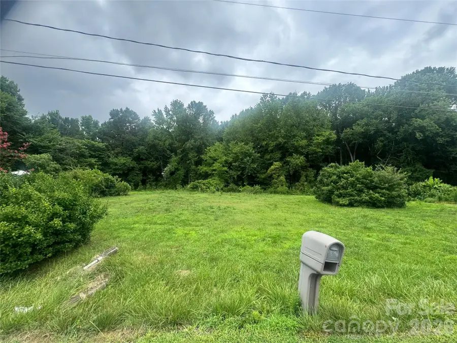 300 West Avenue #C, Charlotte, NC 28208 - #2