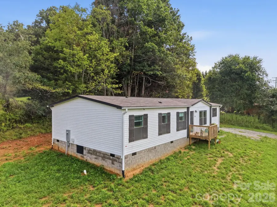526 Cane River School Road, Burnsville, NC 28714 - #2