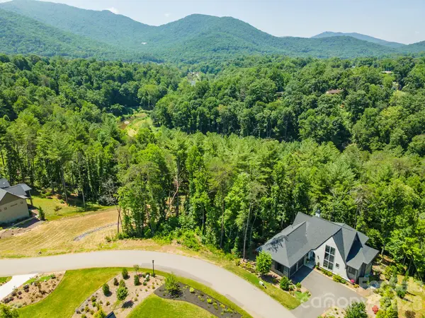 149 Riverbend Forest Drive #6, Asheville, NC 28805