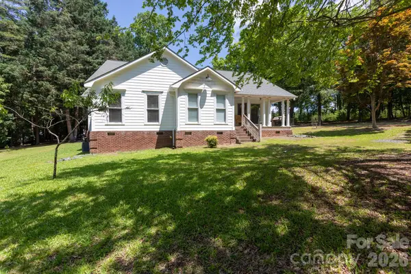 15224 Thomas Road, Charlotte, NC 28278