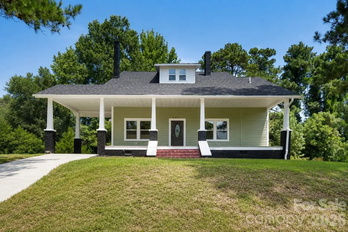 607 Lee Avenue, Wadesboro, NC 28170 - #1