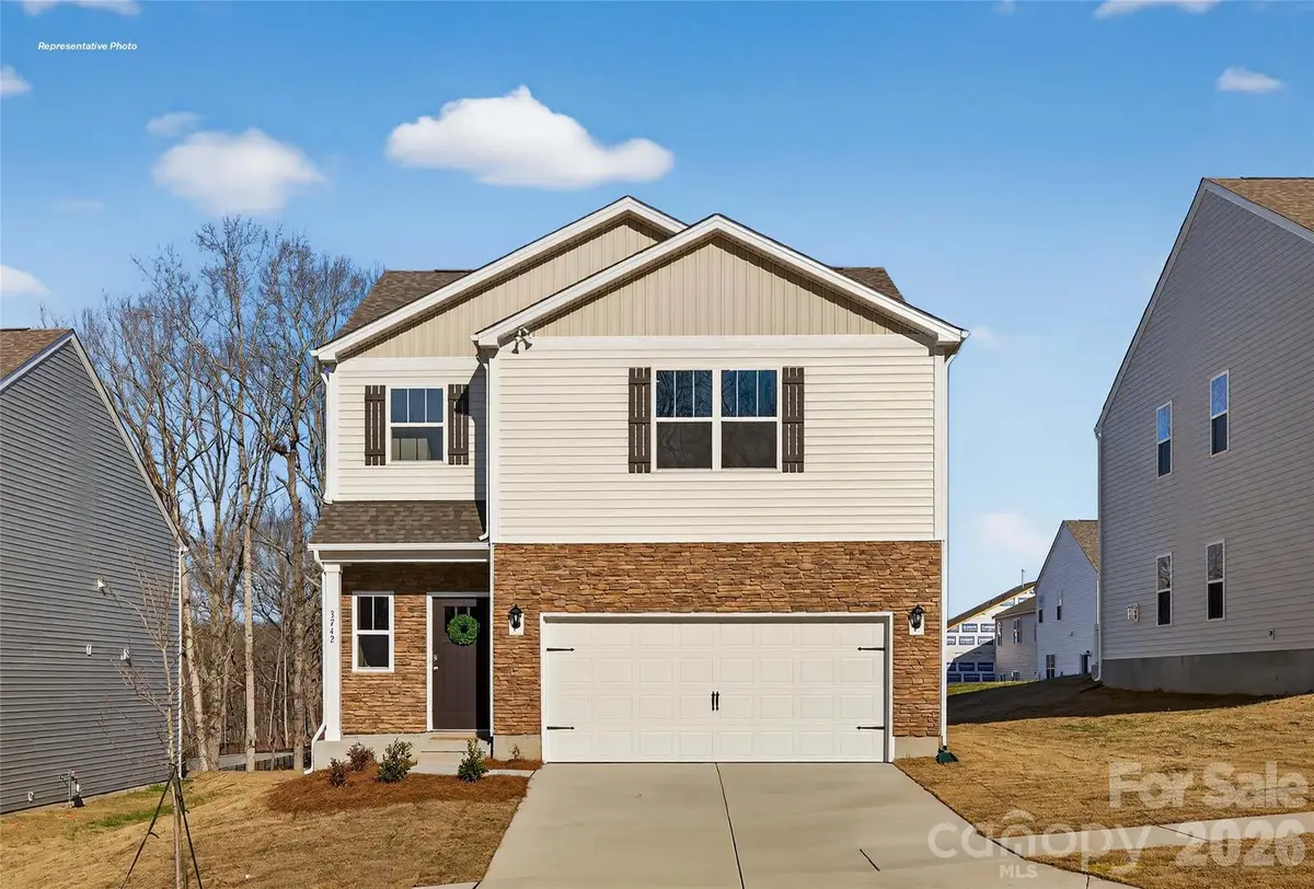 1445 7th Street Drive Ne, Hickory, NC 28601 - #1