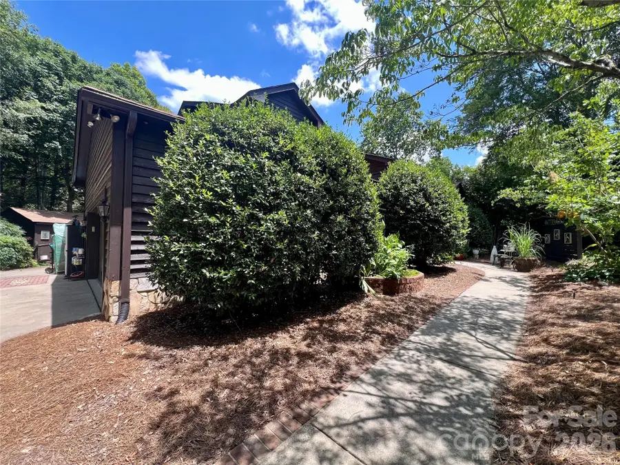 200 Foxlair Court, Matthews, NC 28105 - #2