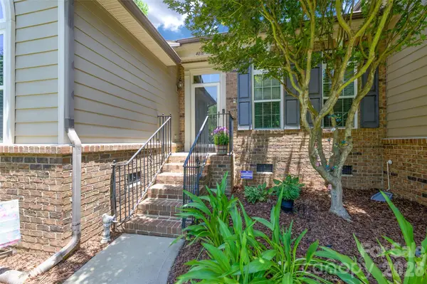 4018 Harmattan Drive, Denver, NC 28037