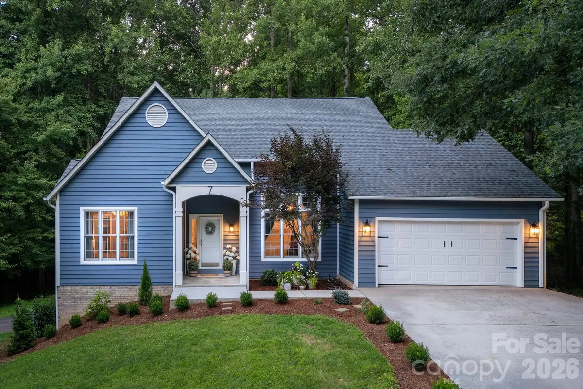 7 Oak Hollow Drive, Asheville, NC 28805 - #1