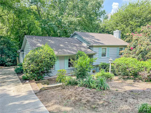 6836 Ronda Avenue, Charlotte, NC 28211