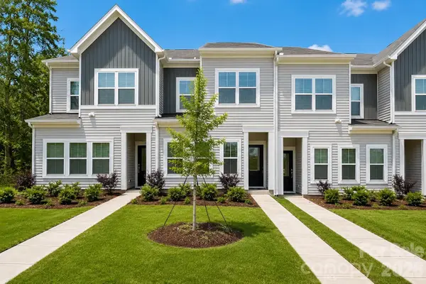 4750 Lakeview Road, Charlotte, NC 28216