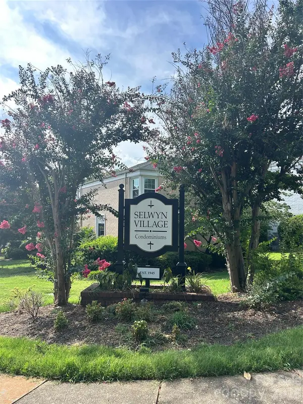 212 Wakefield Drive #A, Charlotte, NC 28209