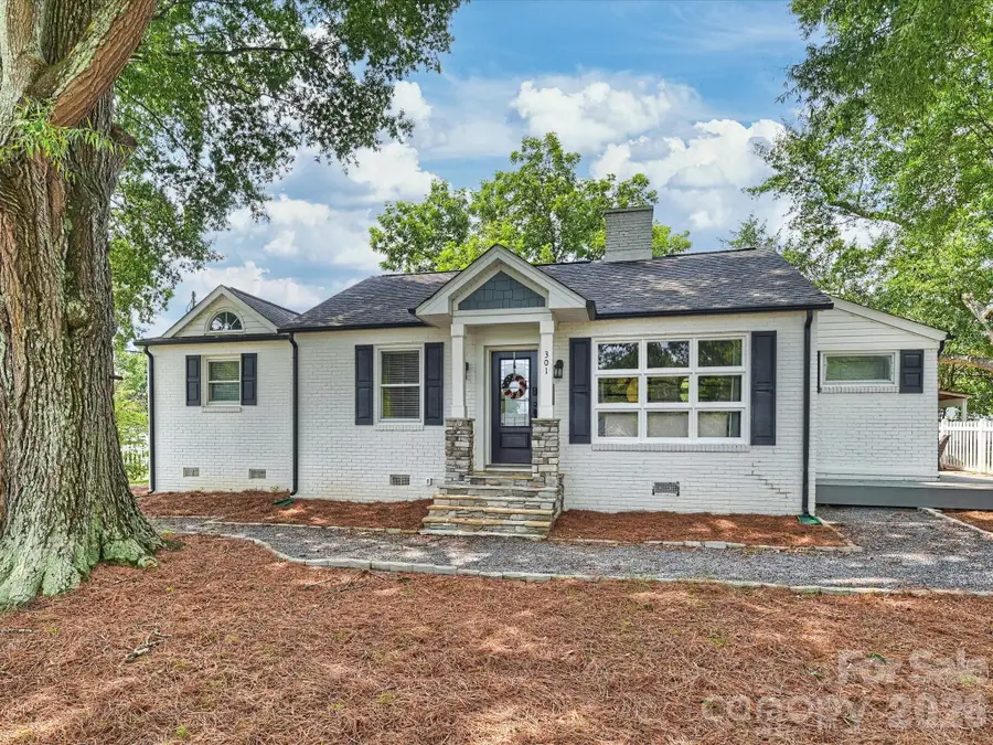 301 Harris Street, Fort Mill, SC 29715 - #2