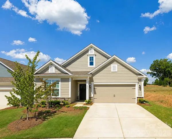 386 Secretariat Drive, Iron Station, NC 28080