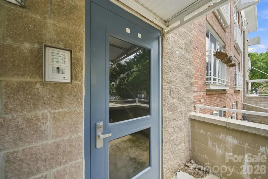 643 Raphael Place, Charlotte, NC 28205 - #3