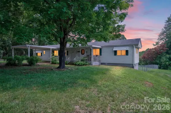 2753 Fairwood Drive, Hudson, NC 28638