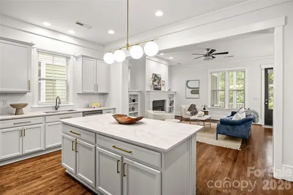 1431 Tippah Park Court, Charlotte, NC 28205