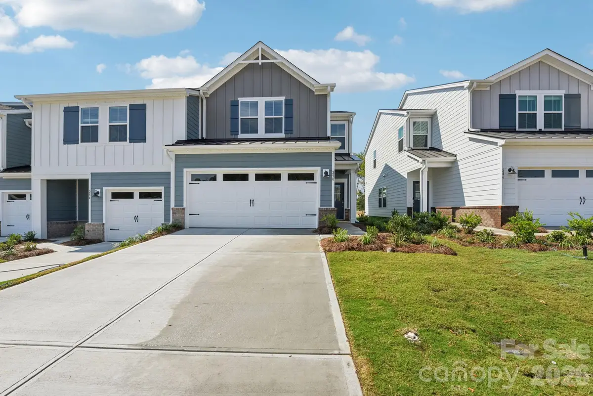 9004 Foggy Brook Loop, Charlotte, NC 28216 - #1