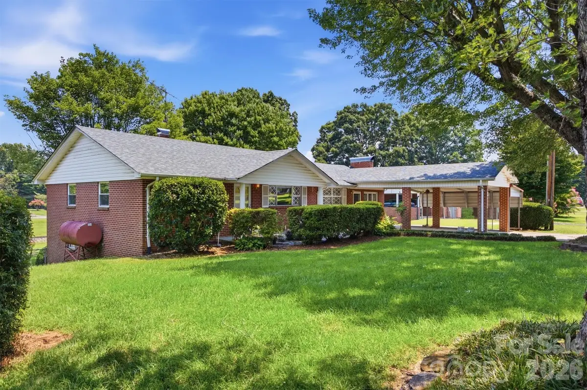 4110 Kendell Place, Hudson, NC 28638 - #1
