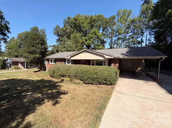 4305 Dawnwood Drive, Gastonia, NC 28056