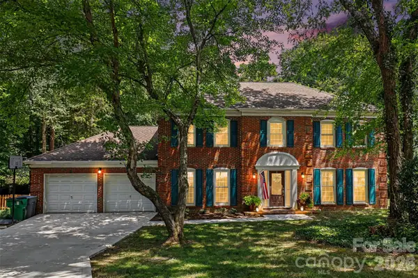 3108 Peregrine Court, Charlotte, NC 28269
