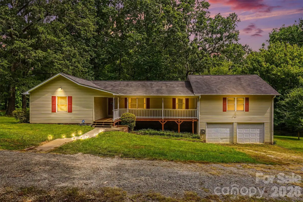 3608 Cowboy Lane, Charlotte, NC 28216 - #1