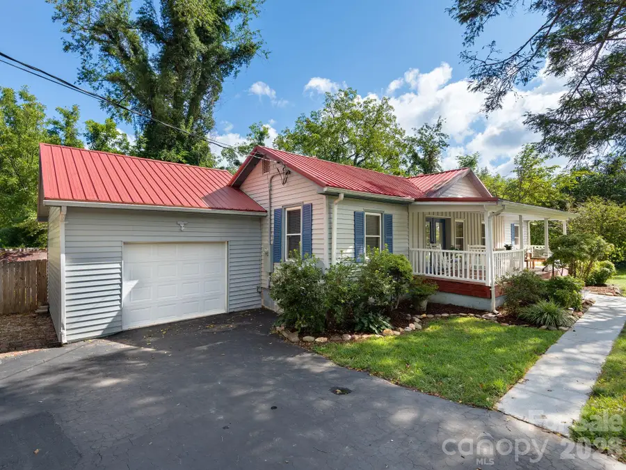 304 Old Haw Creek Road, Asheville, NC 28805 - #2