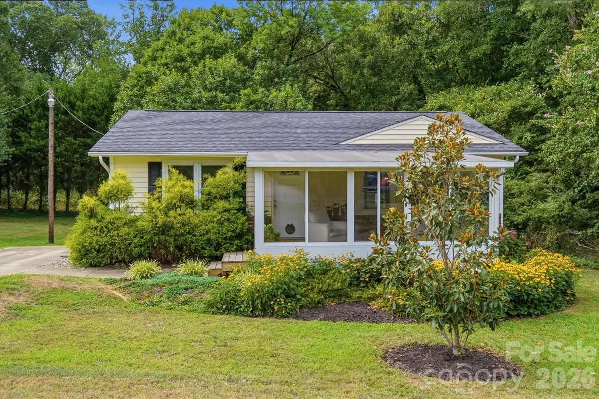 605 Powerline Avenue, Belmont, NC 28012 - #1