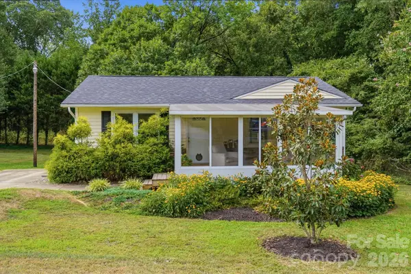 605 Powerline Avenue, Belmont, NC 28012