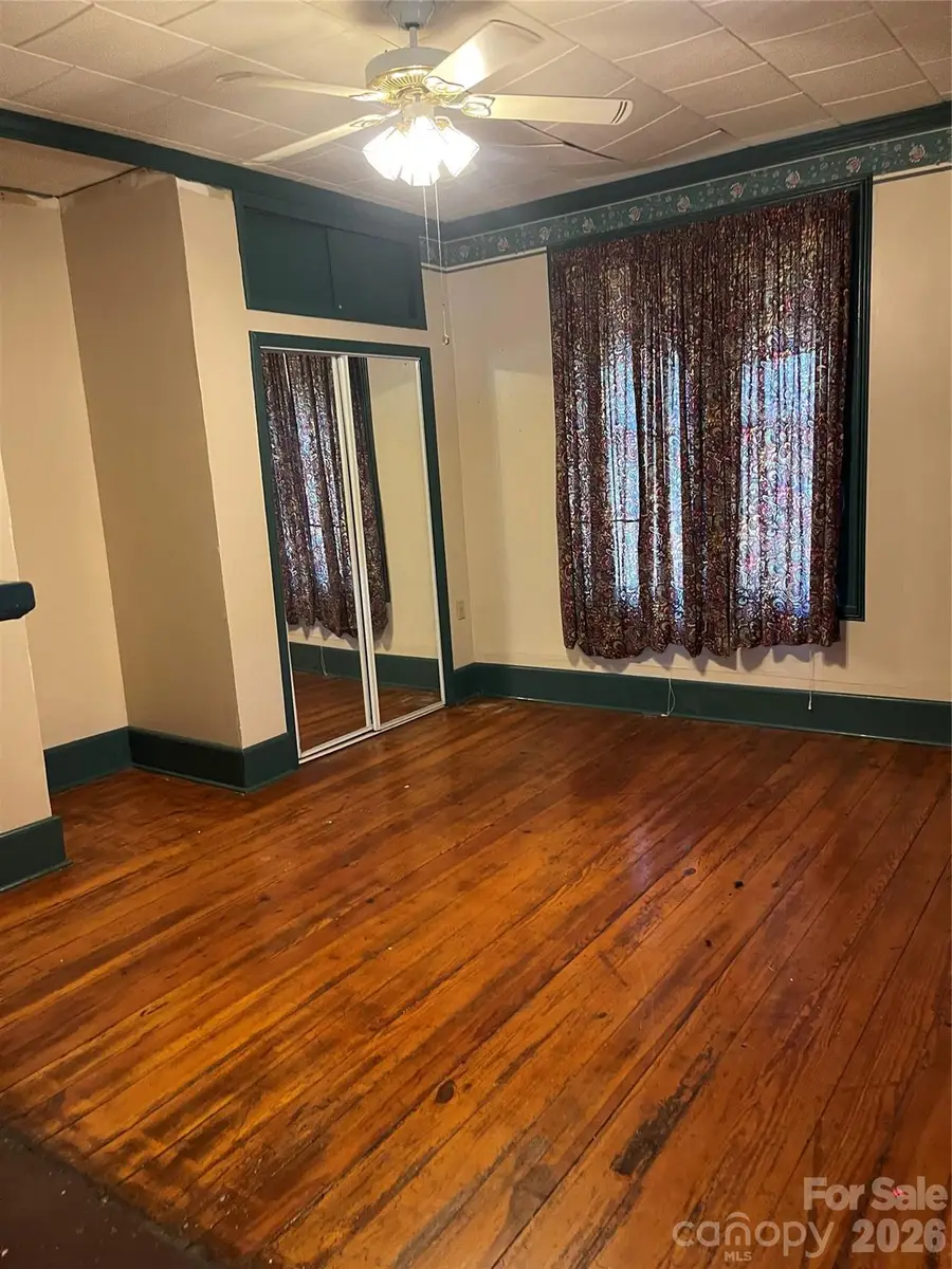 234 Jefferson Street E, York, SC 29745 - #3