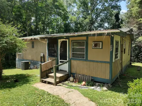 440 Hidden View Road, Hendersonville, NC 28792