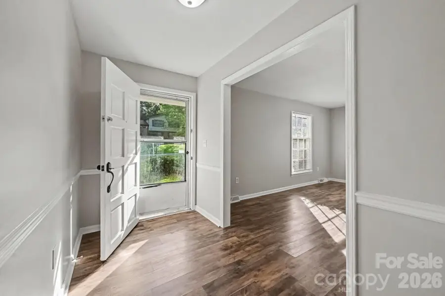 2726 Meadowcliff Drive, Charlotte, NC 28215 - #3