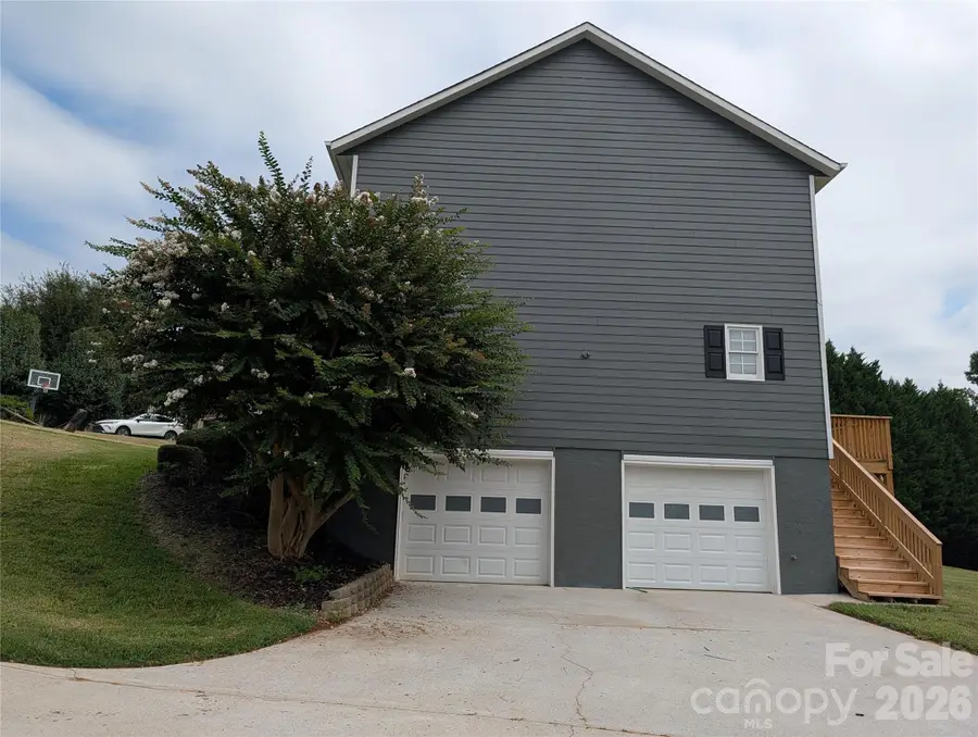 5519 Winding Oak Drive #34, Hickory, NC 28602 - #2