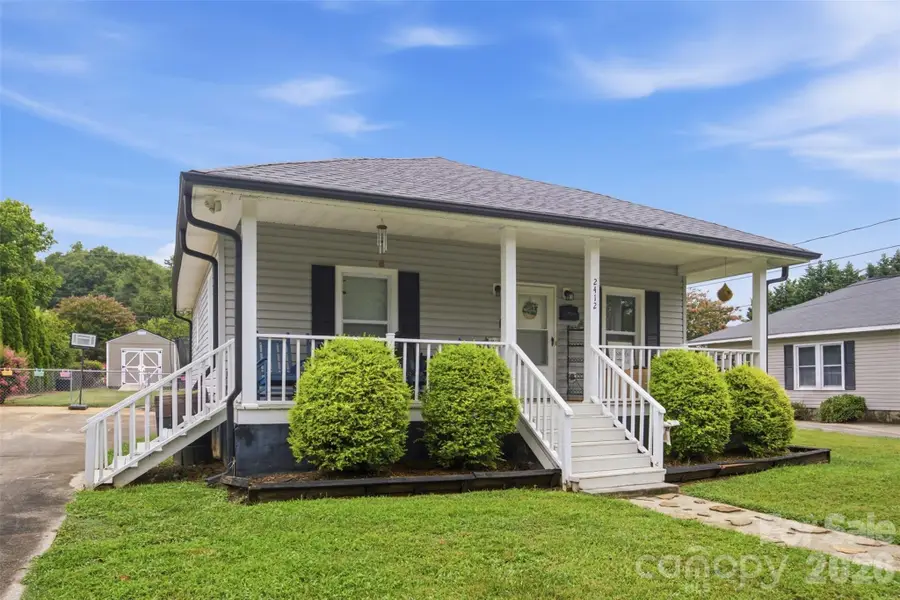 2412 Jackson Street, Belmont, NC 28012 - #2