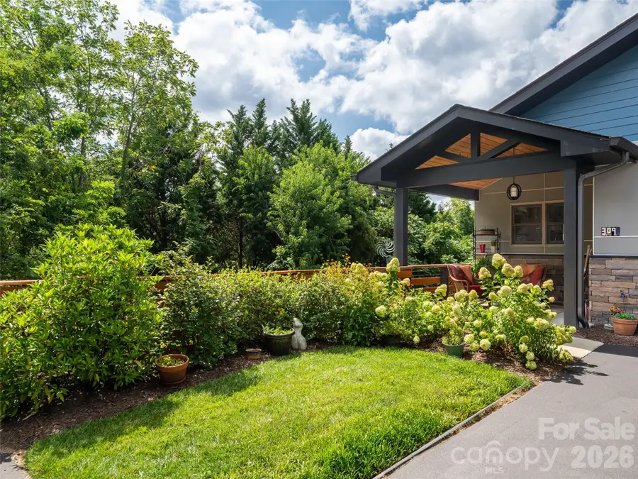 309 Ava Lane, Asheville, NC 28804 - #3