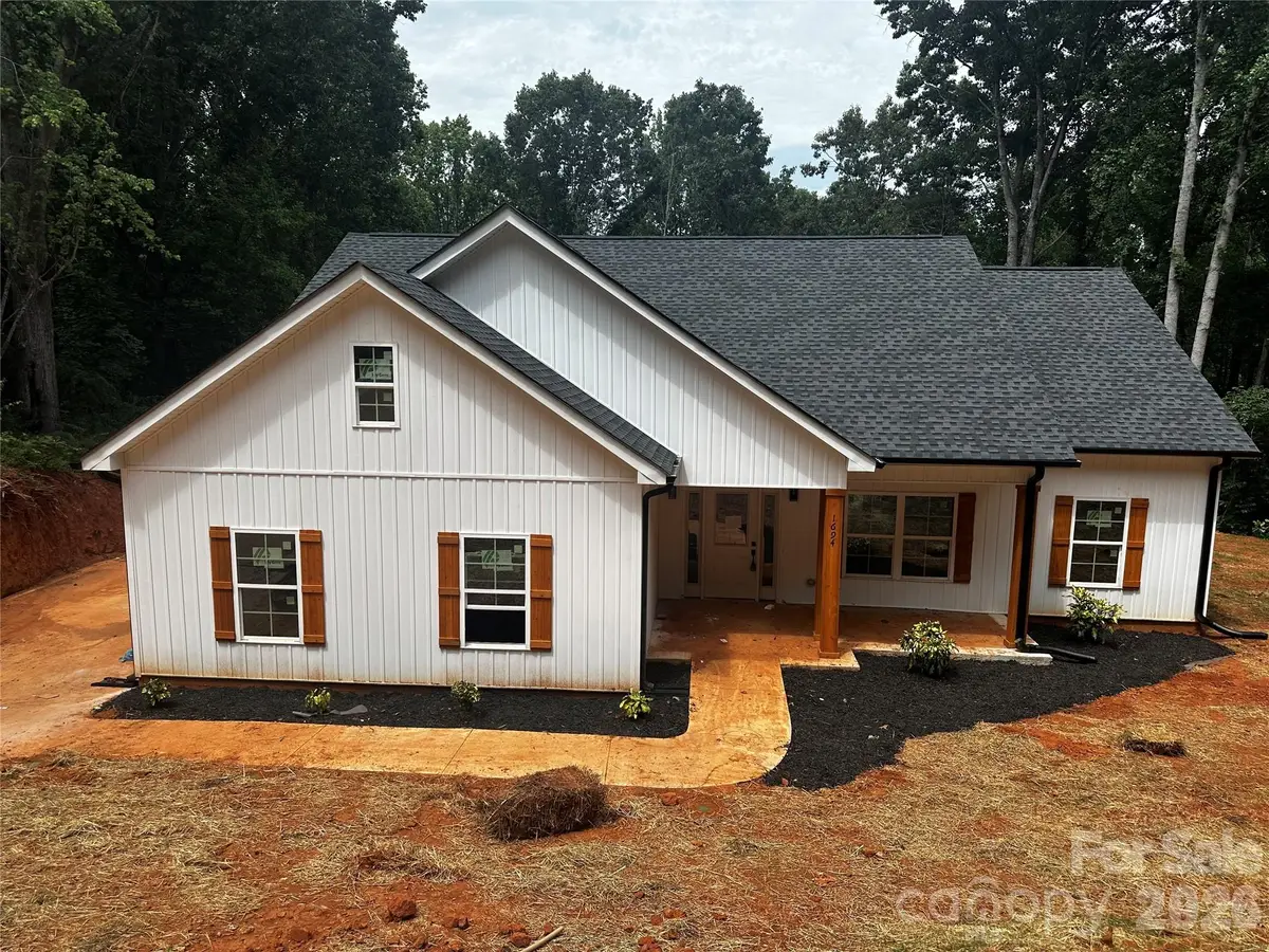 1694 Parsonage Lane, Newton, NC 28658 - #1