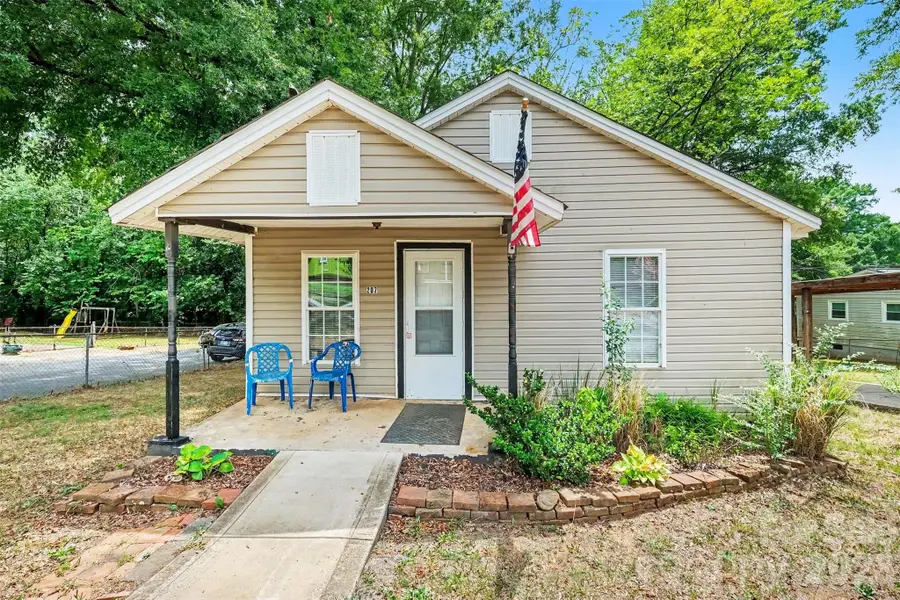 207 Morris Street, Kings Mountain, NC 28086 - #3