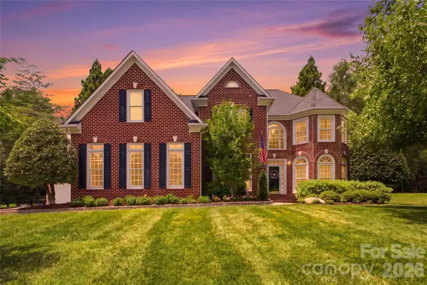 3425 Savannah Hills Drive, Matthews, NC 28105