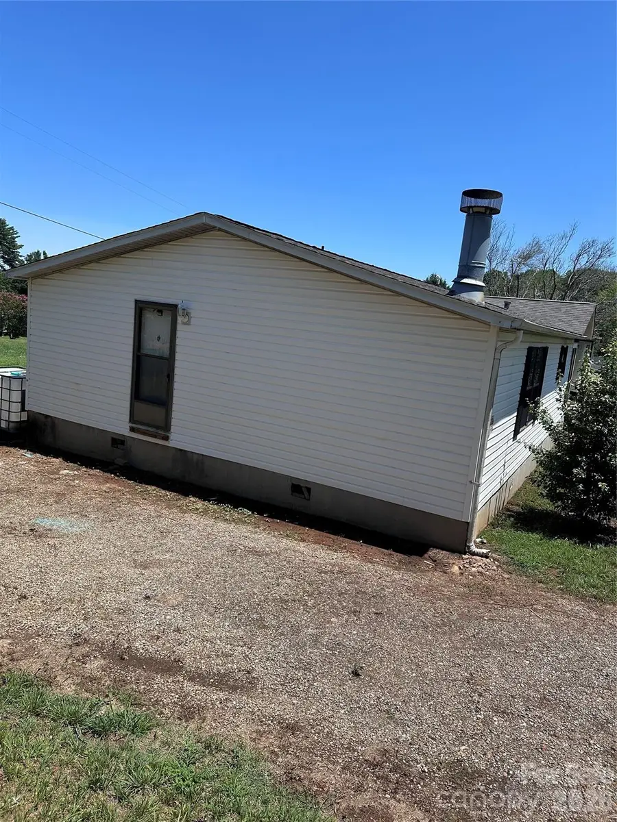 7509 Shady Oaks Road, Connelly Springs, NC 28612 - #2