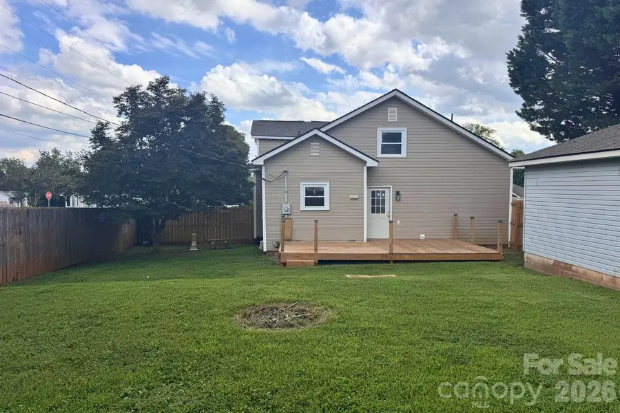 200 Park Avenue, Mount Holly, NC 28120 - #3