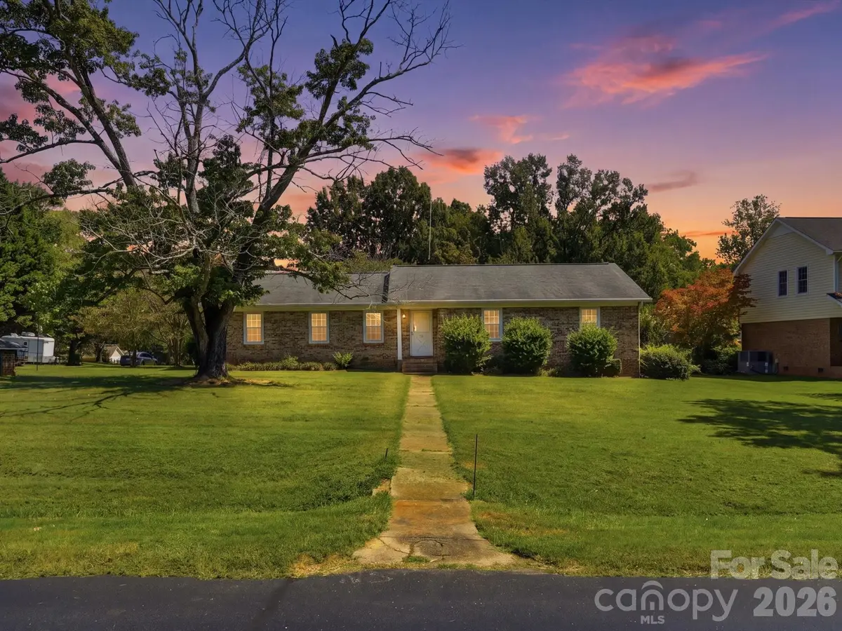 14232 Springwater Drive, Matthews, NC 28105 - #1