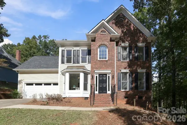 410 Whitefriars Lane, Matthews, NC 28105