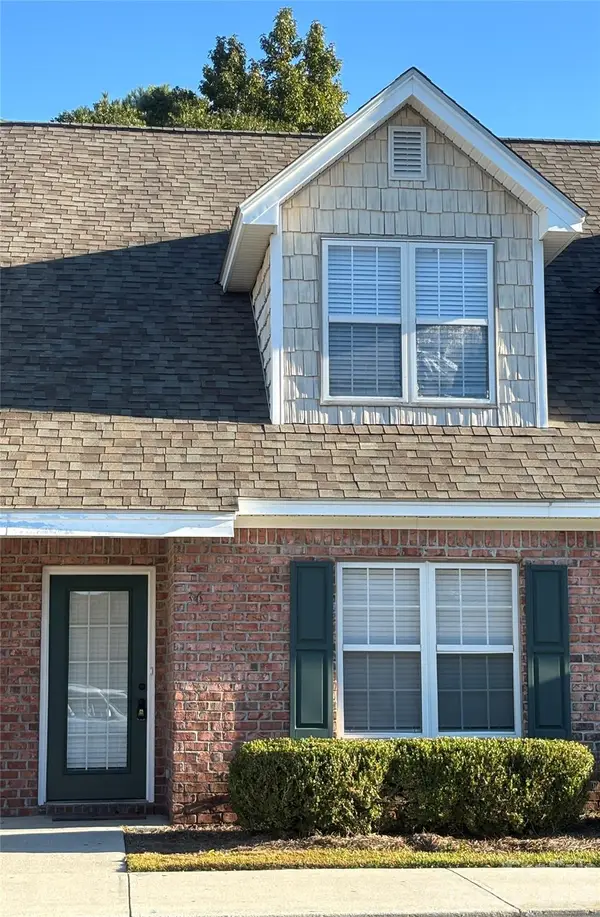 4804 College Road S, Wilmington, NC 28412