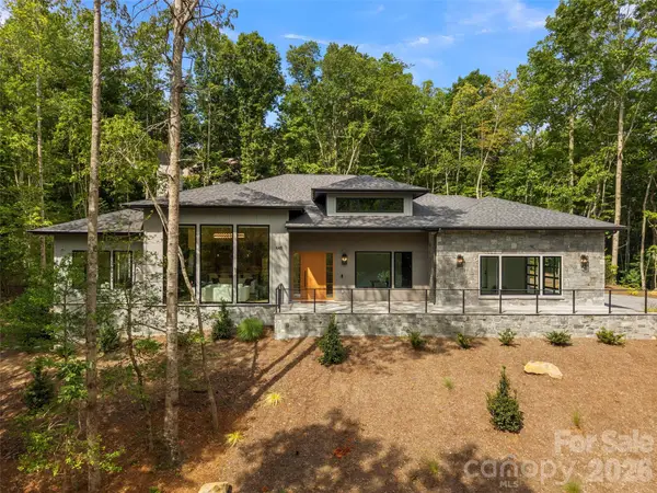 645 Walnut Valley Parkway, Arden, NC 28704