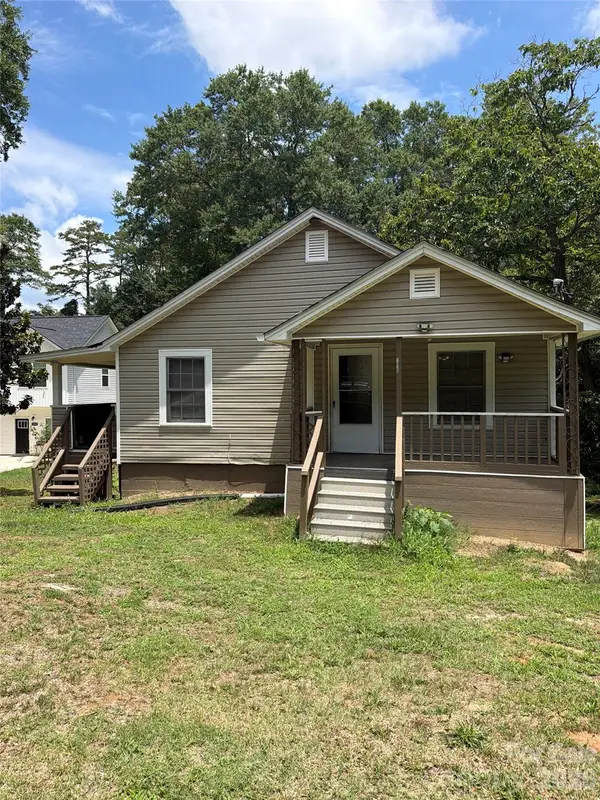 1028 East Drive, Gastonia, NC 28052