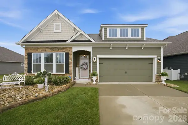 123 Cup Chase Drive, Mooresville, NC 28115