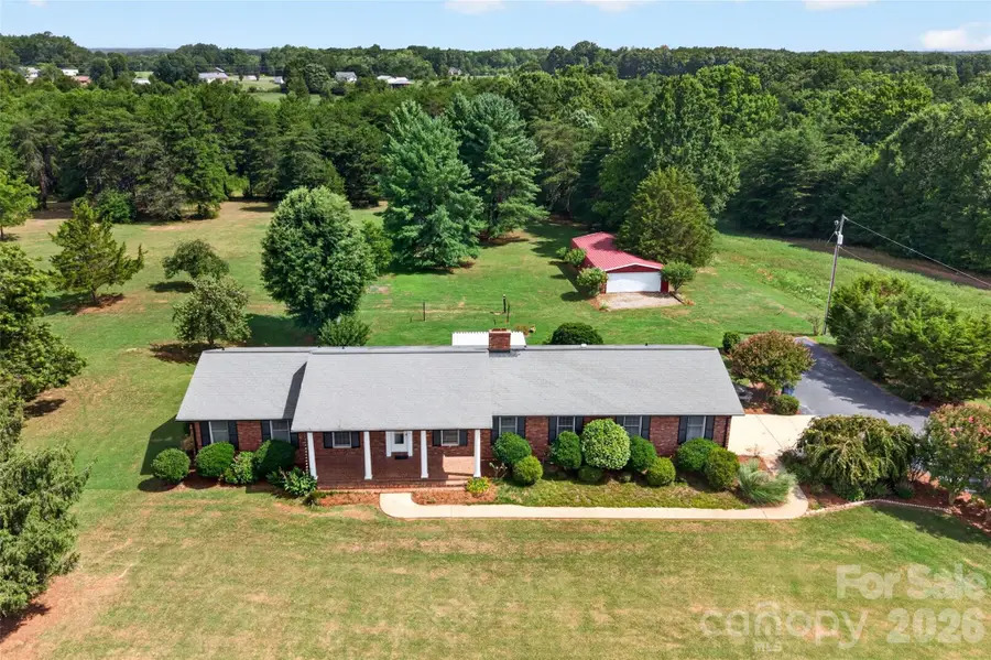 3040 E Maiden Road, Maiden, NC 28650 - #3