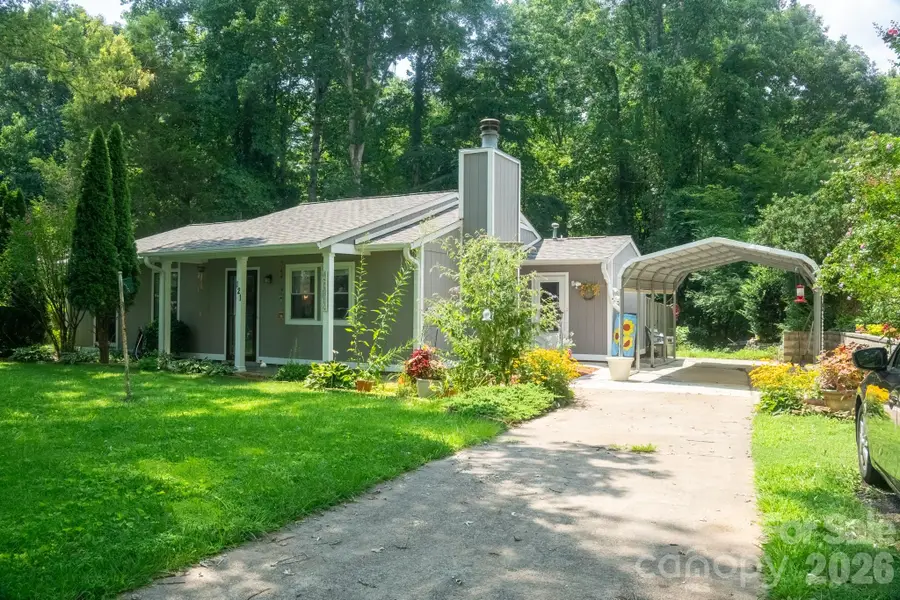 121 Wicklow Drive, Asheville, NC 28806 - #3