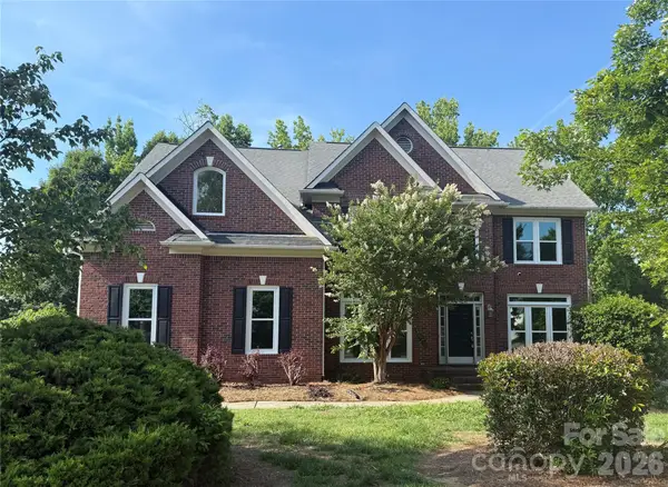 2421 Arden Gate Lane, Charlotte, NC 28262