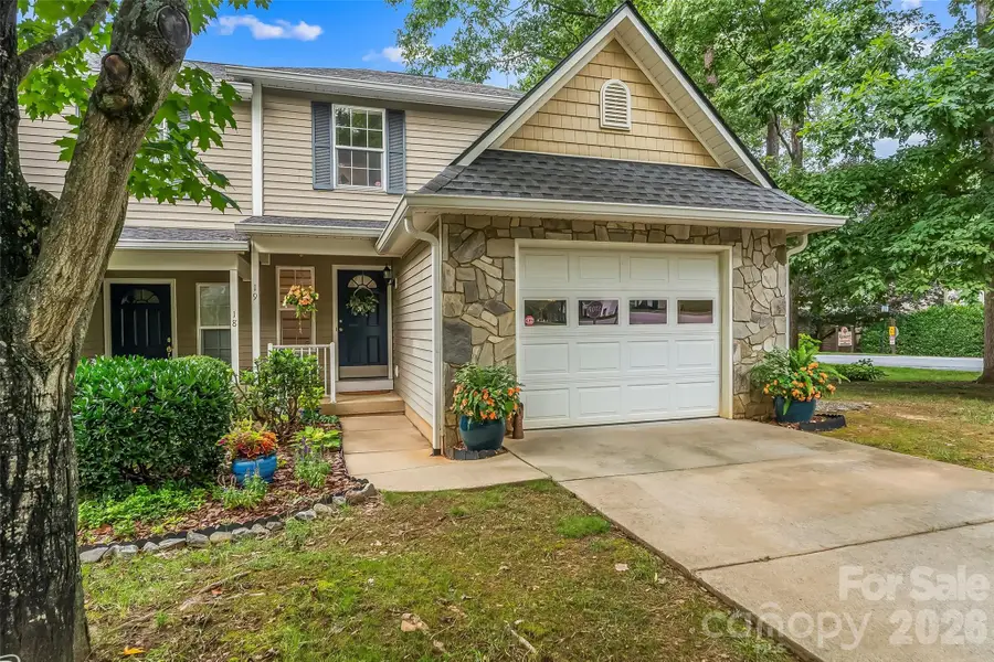 19 Willowick Drive, Asheville, NC 28803 - #2
