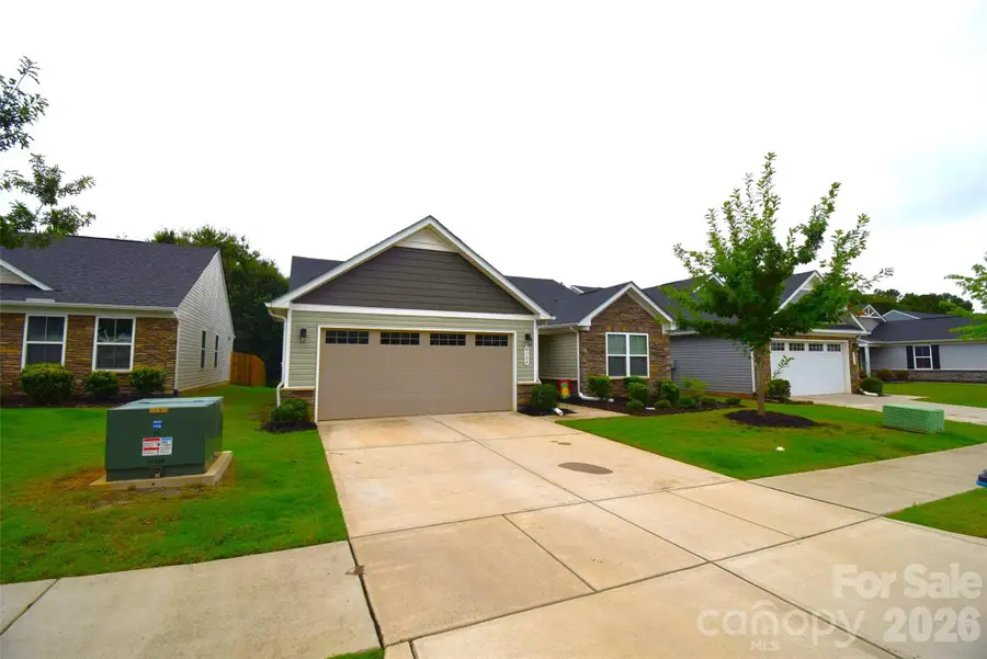 4104 Mackinnon Drive, Charlotte, NC 28214 - #3