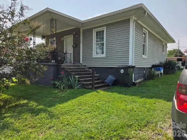 202 Mcconnell Street, Clover, SC 29710 - #2