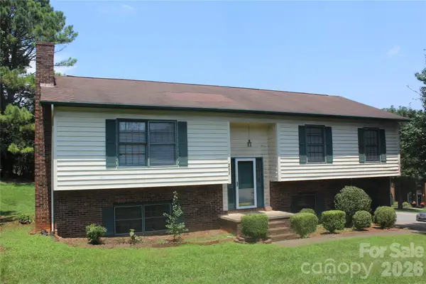 205 Inglewood Drive, Morganton, NC 28655