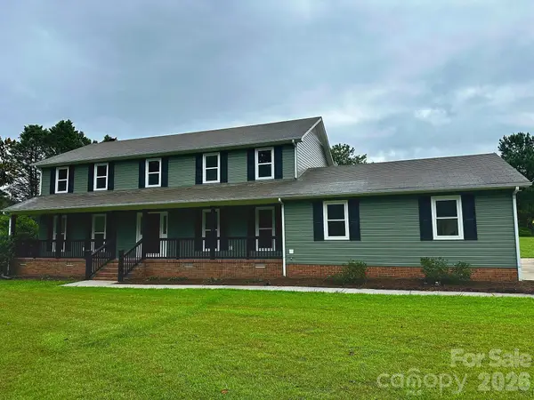 1560 Meadowdale Road, Rock Hill, SC 29732